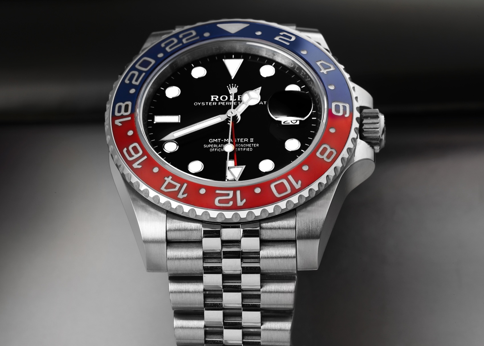 Stainless steel Rolex Pepsi 126710BLRO fitted with the five-link Jubilee bracelet
